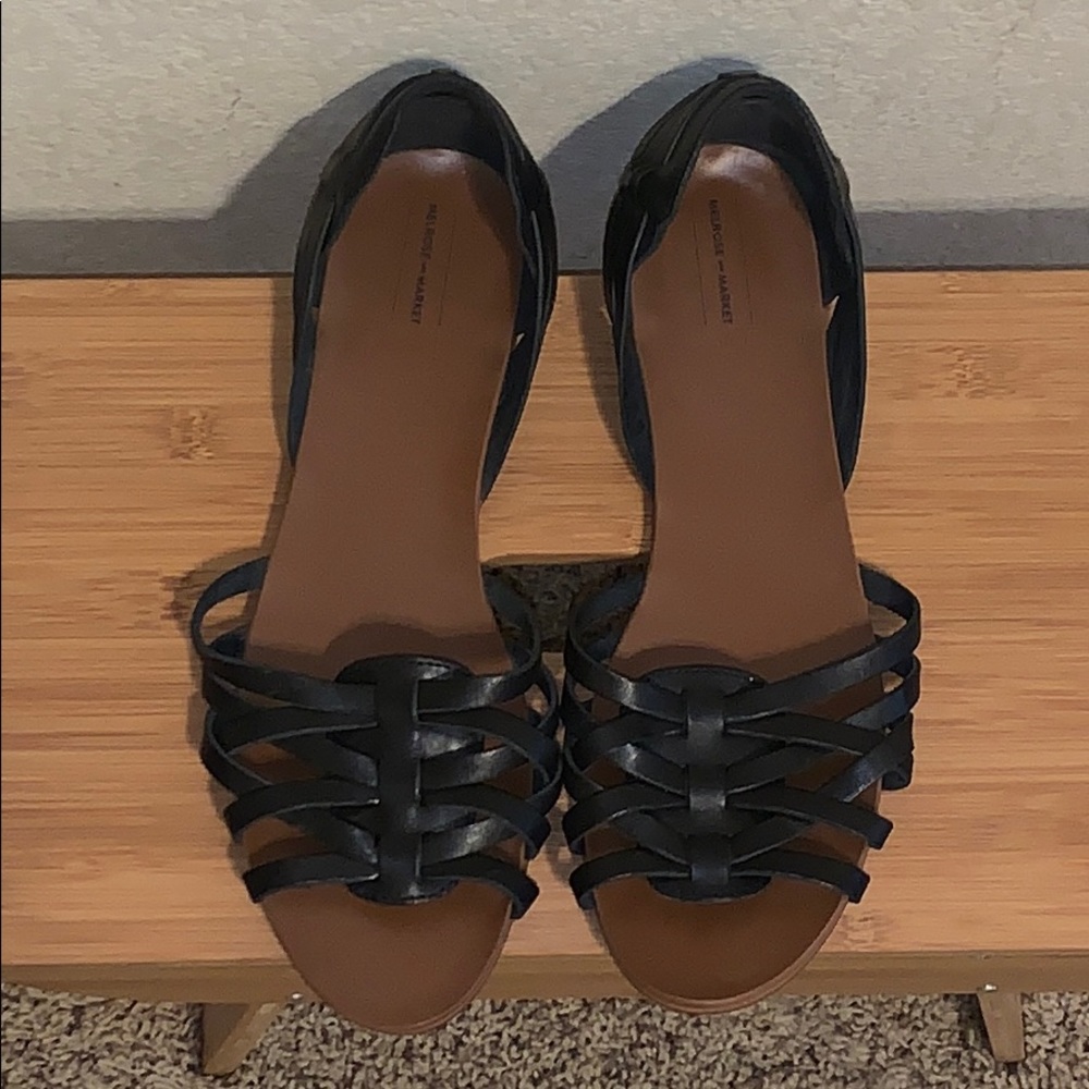 Melrose & Market Black leather sandal size 10